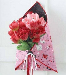 Valentine door hanger